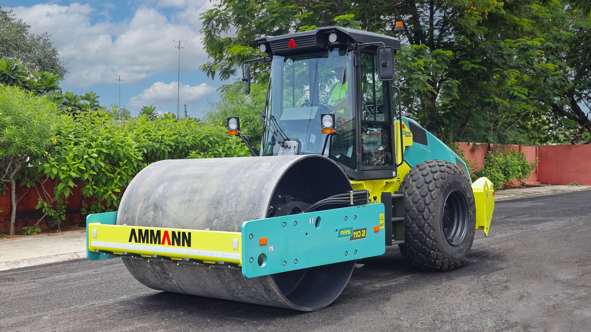 Compactador AMMANN ARS 110.2